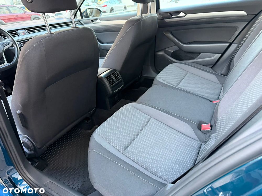 Volkswagen Passat 1.5 TSI EVO Business DSG - 34