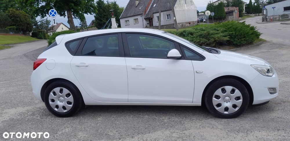 Opel Astra - 6
