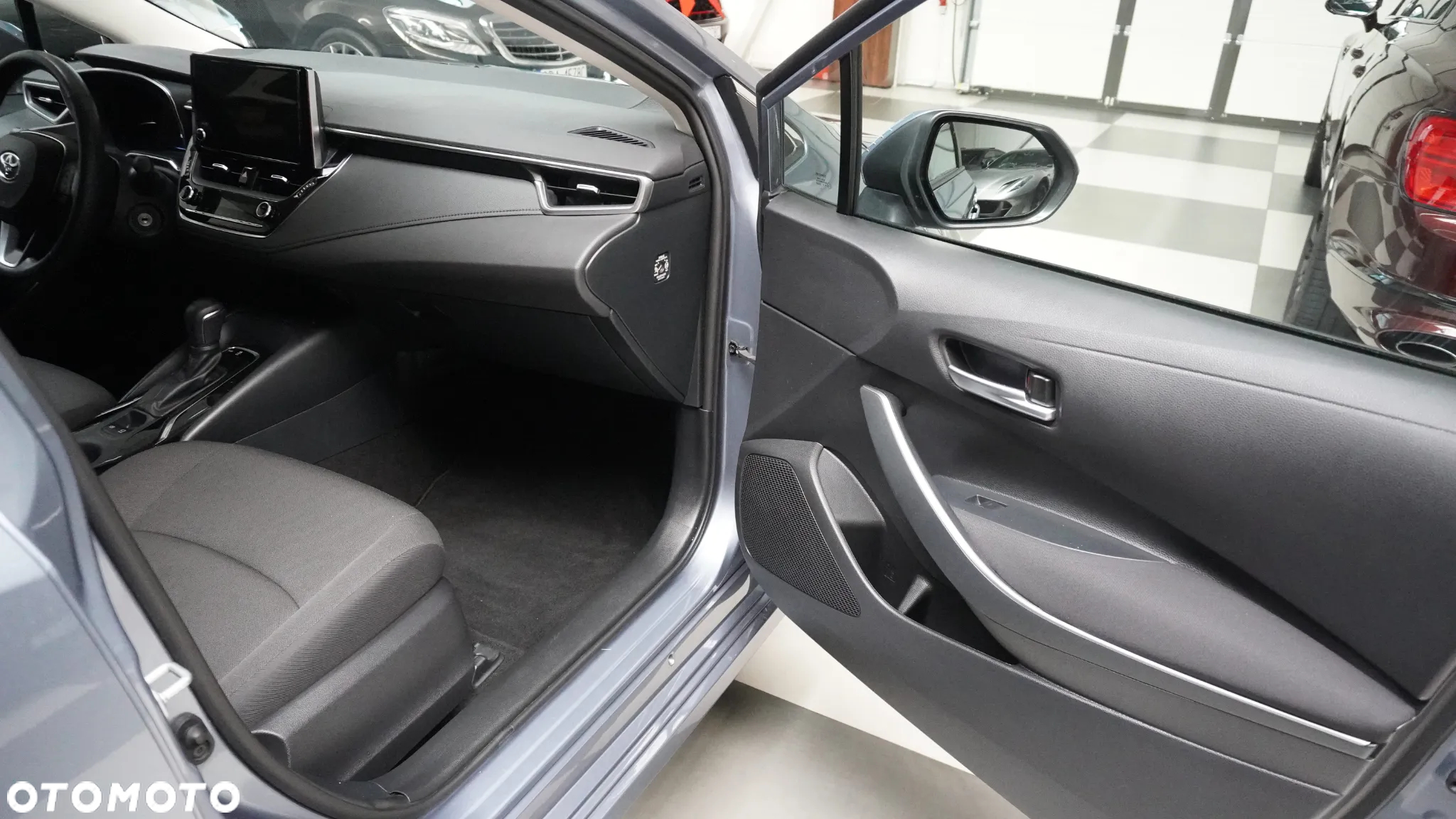 Toyota Corolla 1.5 Comfort MS - 9