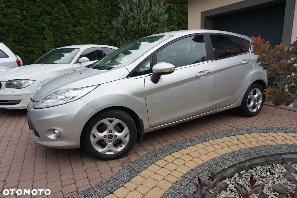 Ford Fiesta 1.25 Celebration - 5