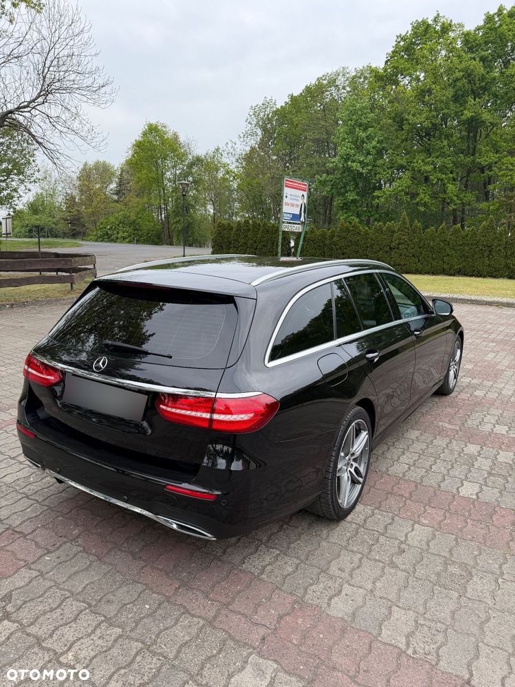 Mercedes-Benz Klasa E 400 d 4Matic 9G-TRONIC - 14