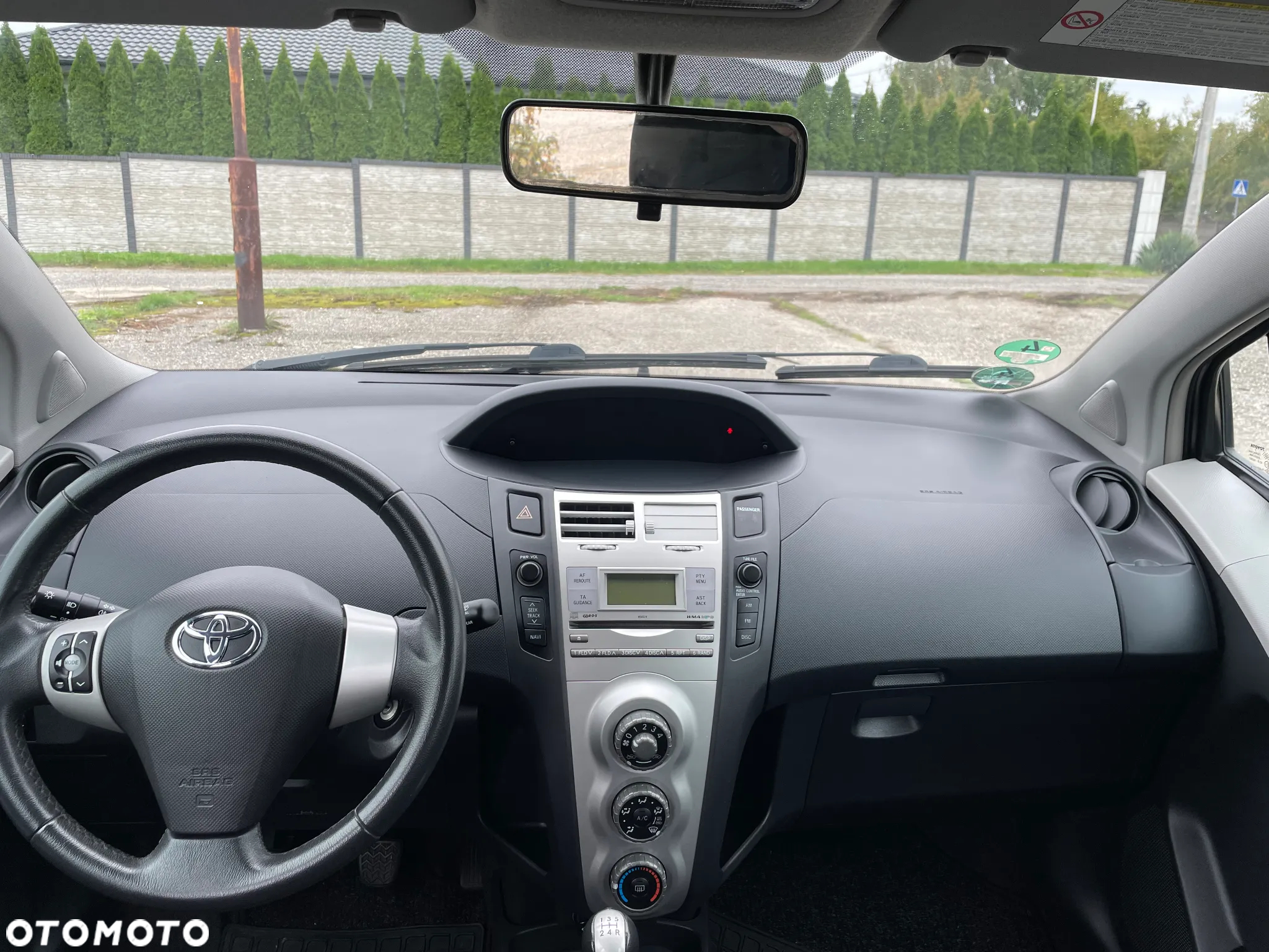 Toyota Yaris 1.4 D-4D - 8