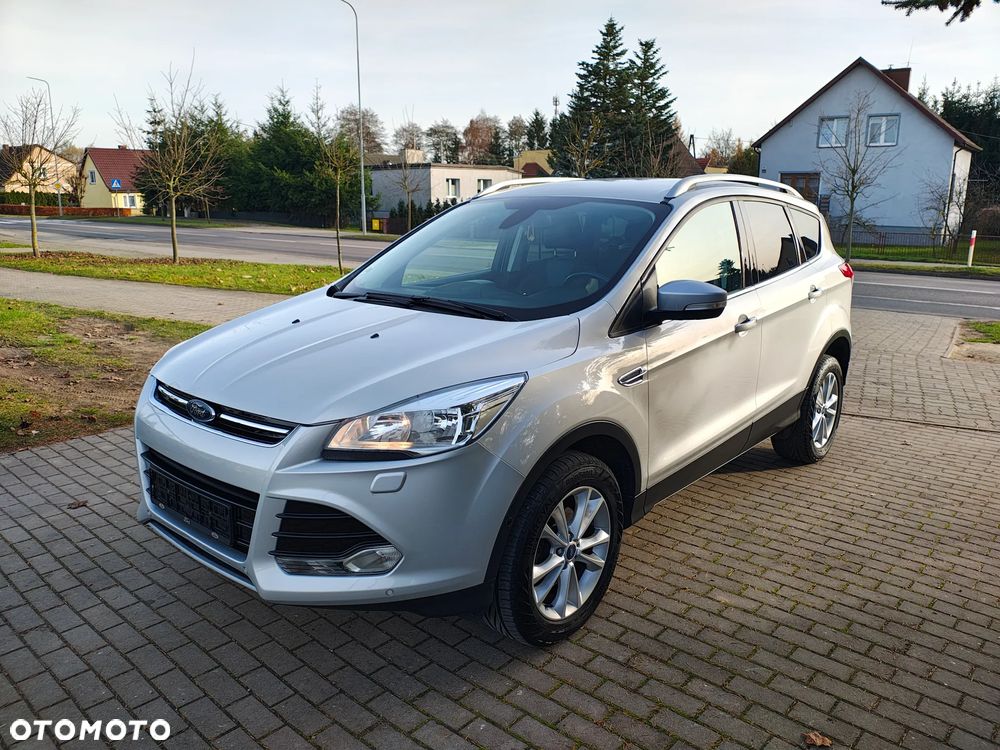 Ford Kuga - 1