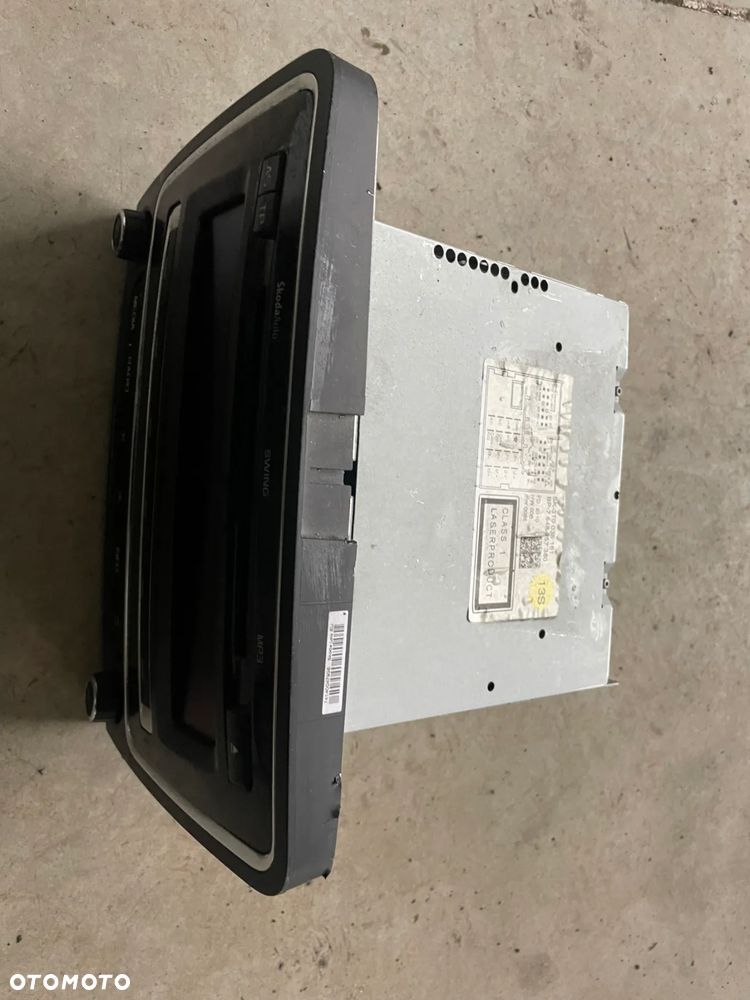 Skoda Superb II radio oryginał fabryczne 3T0035161 - 2