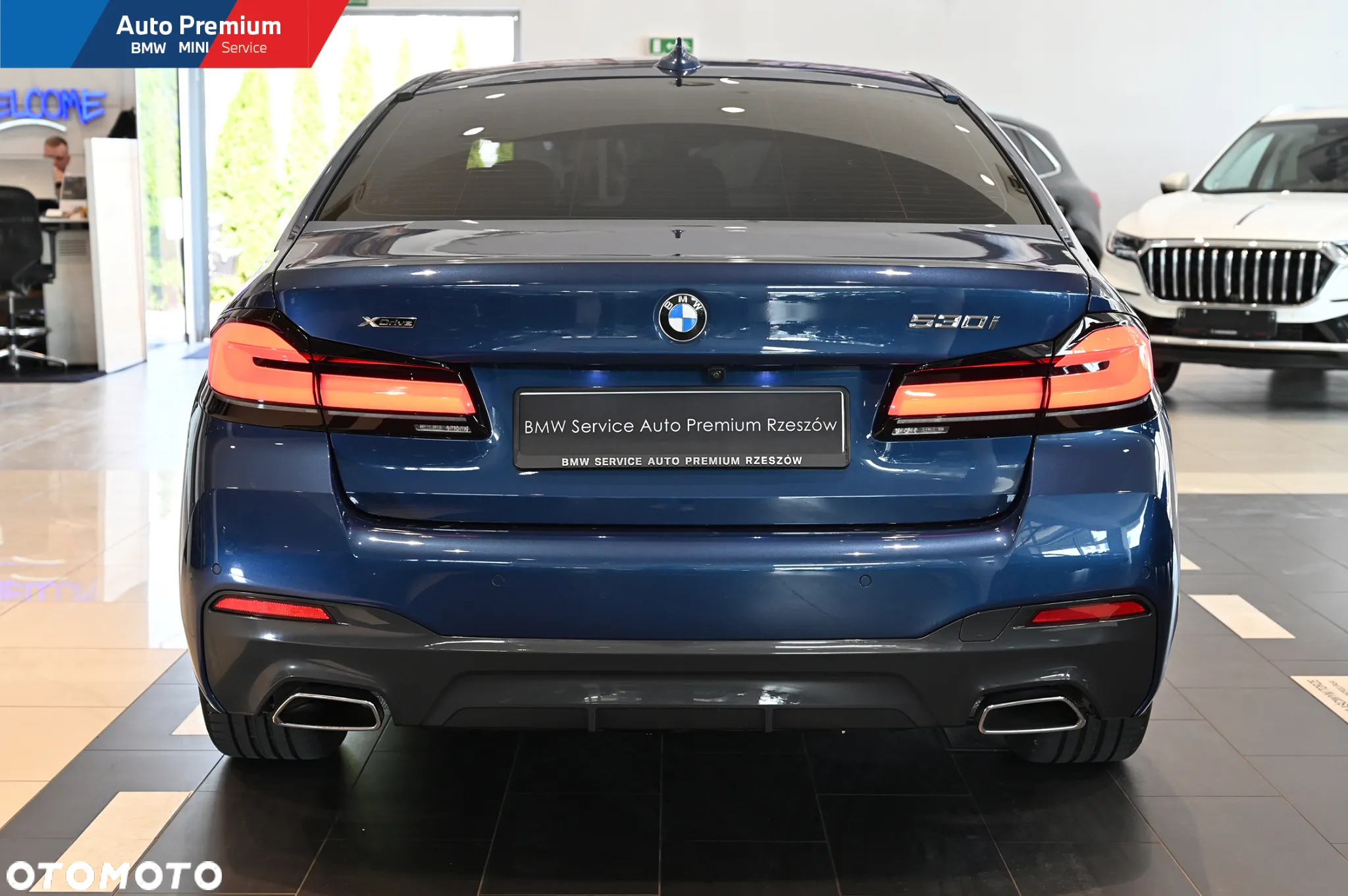BMW Seria 5 530i xDrive - 12