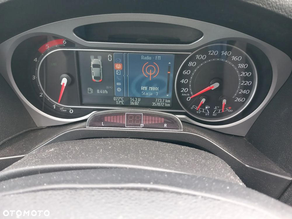 Ford S-Max 2.0 TDCi Titanium - 6