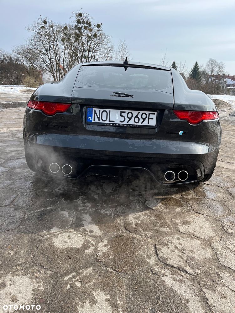 Jaguar F-Type AWD R - 6