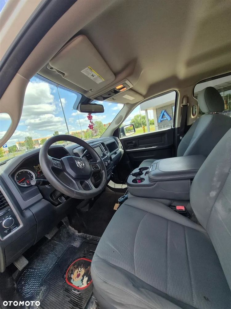RAM 1500 - 11
