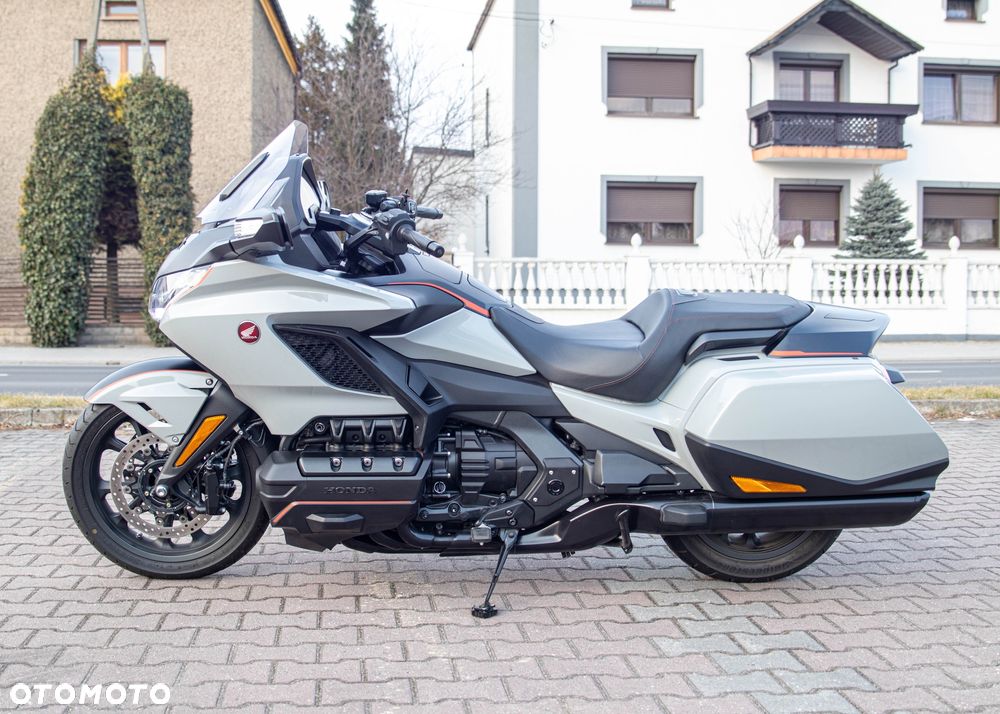 Honda GL - 25