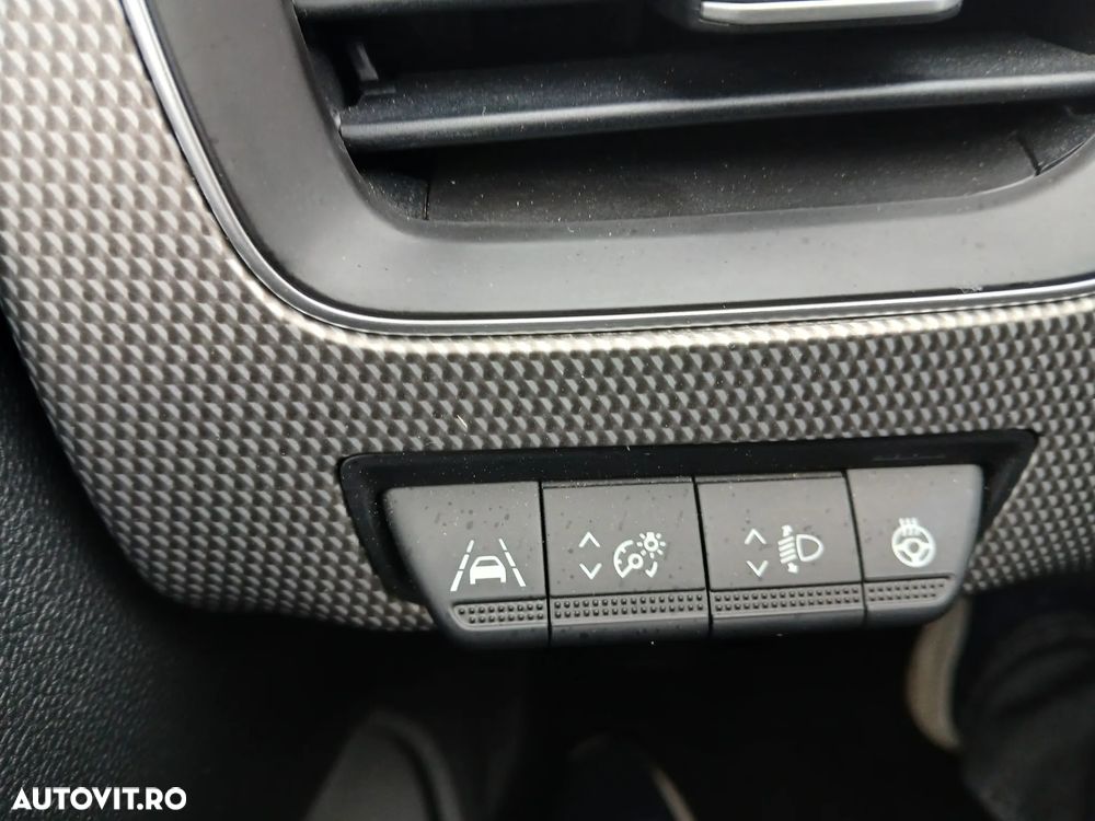 Renault Arkana MHEV 140 EDC Techno - 11