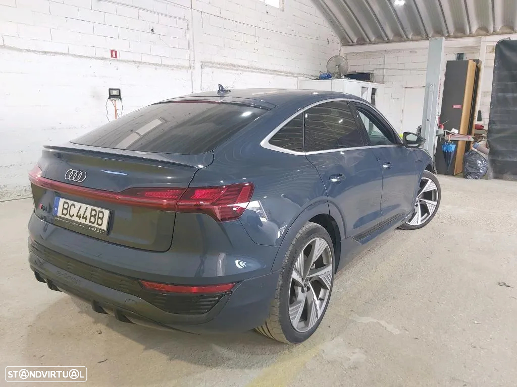 Audi Q8 e-Tron Sportback 50 quattro S line - 3