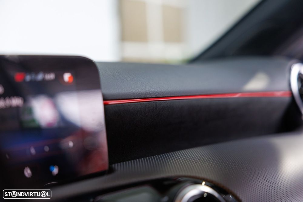 Mercedes-Benz A 250 - 27