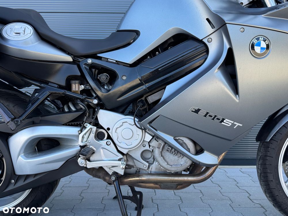 BMW F - 6