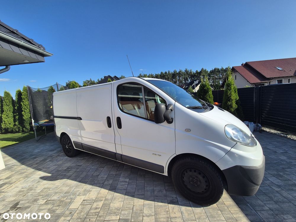 Renault Trafic - 1