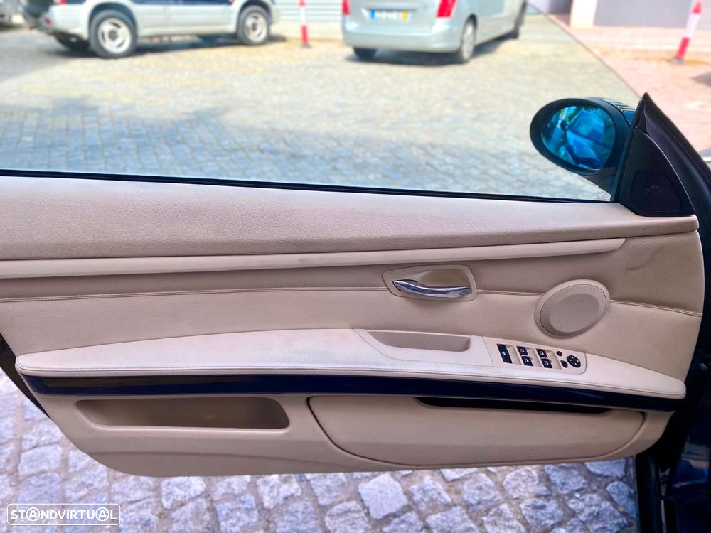 BMW 320 d Auto - 8