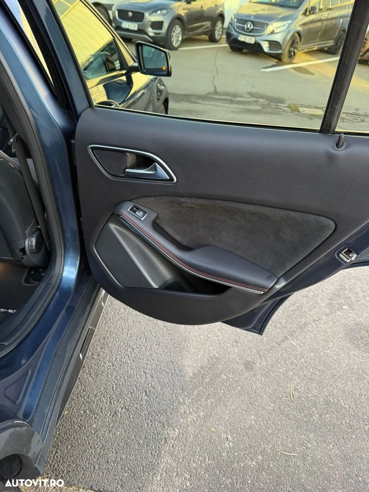 Mercedes-Benz GLA 250 4MATIC Aut. - 4