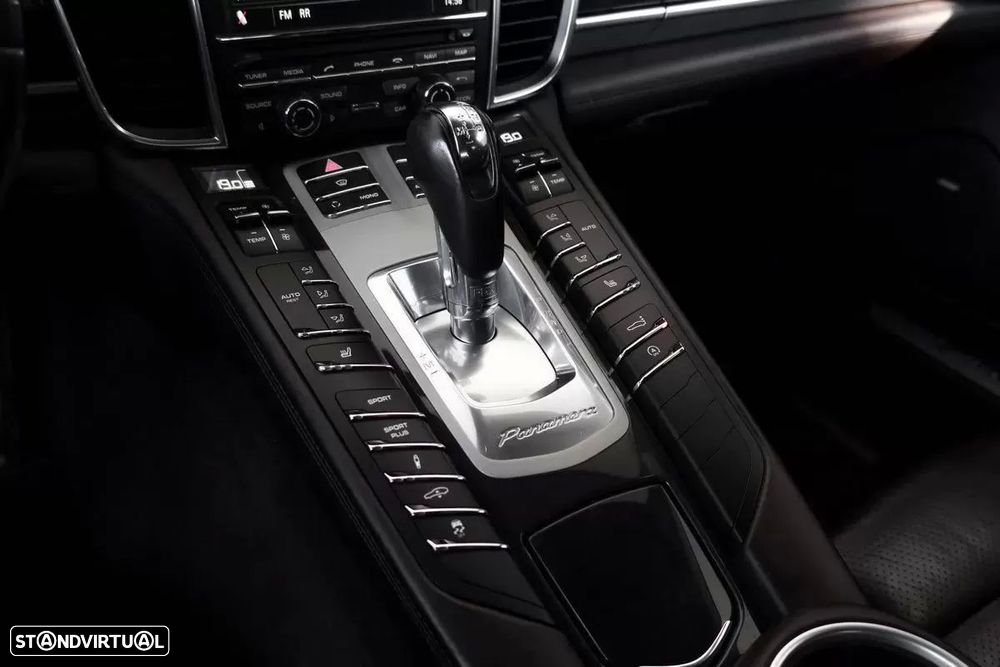 Porsche Panamera S PDK - 10