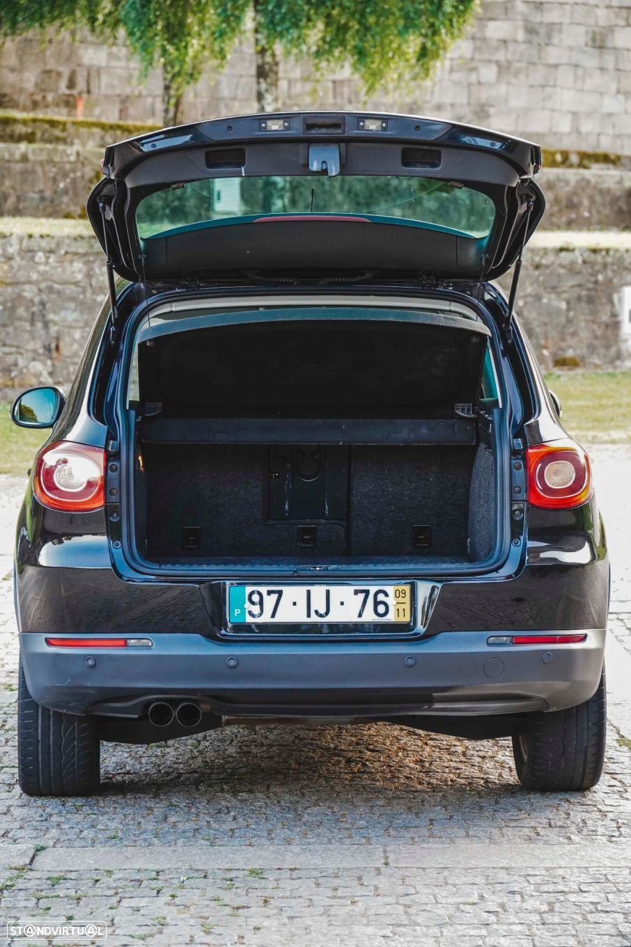VW Tiguan - 50