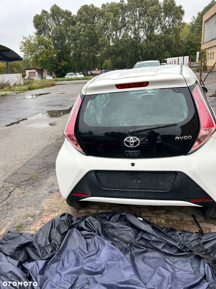 Toyota Aygo - 10