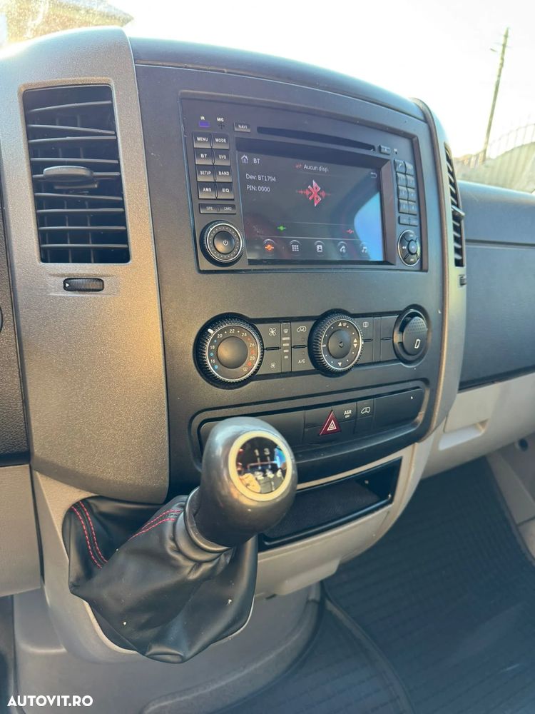Mercedes-Benz Sprinter - 8