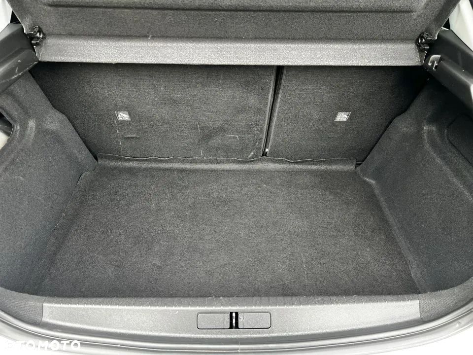 Opel Corsa 1.2 Direct Injection Turbo - 11