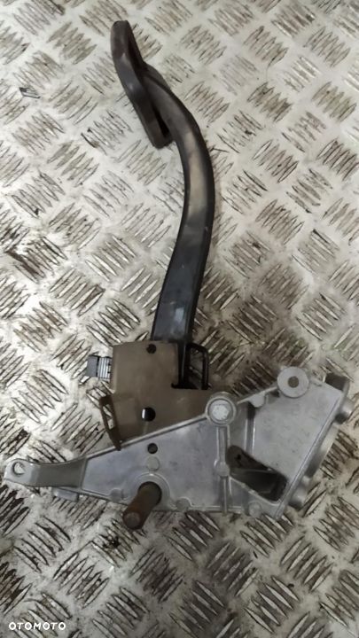 PEDAŁ HAMULCA NOŻNEGO AUTOMAT BMW E46 330D - 3