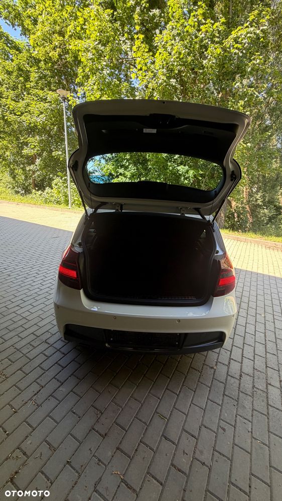 BMW Seria 1 - 15