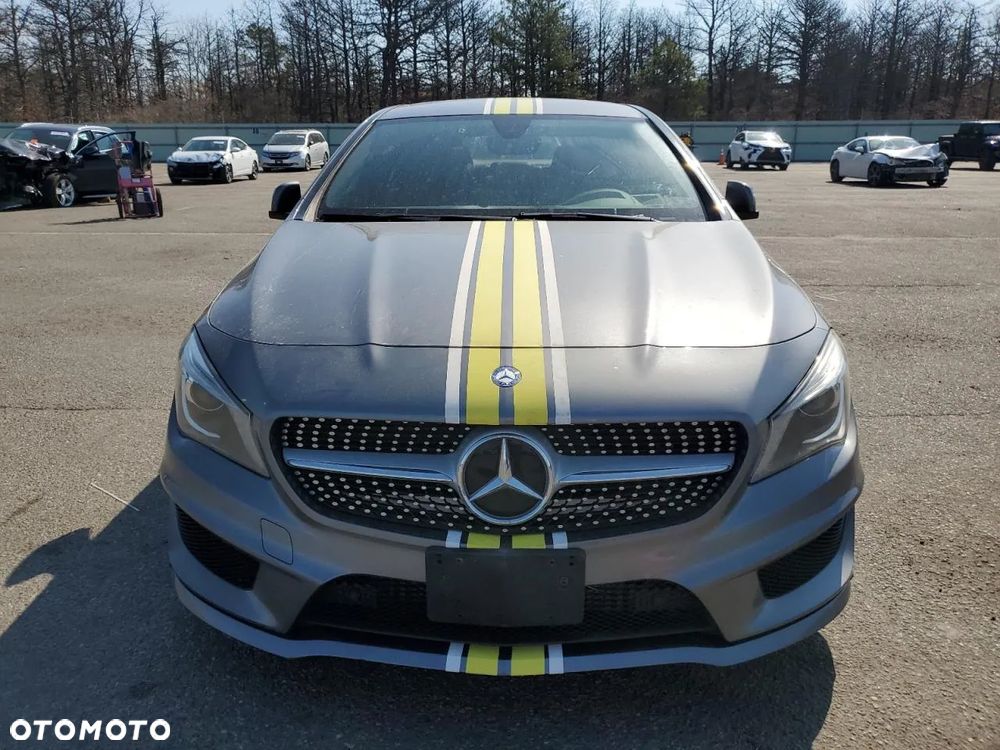 Mercedes-Benz CLA 250 4-Matic Sport - 5