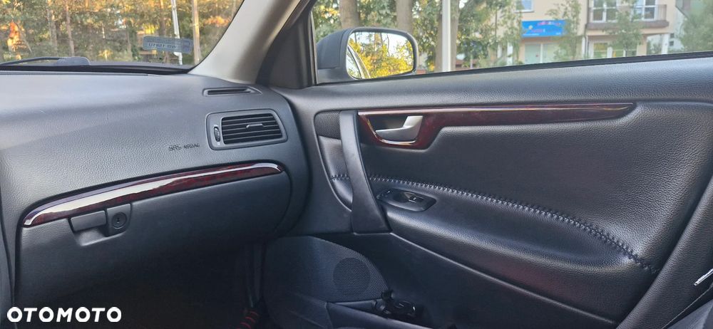 Volvo XC 70 - 8