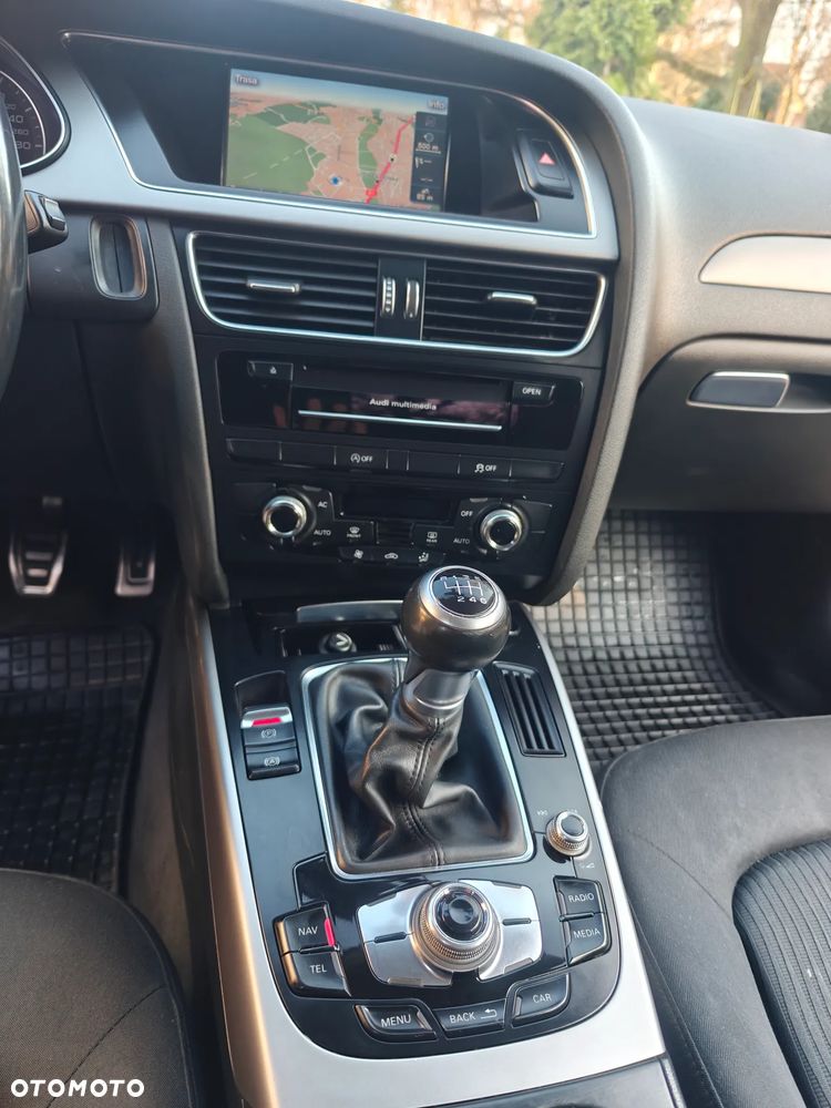 Audi A4 Limousine 2.0 TDI Quattro - 11