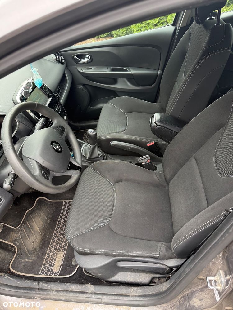 Renault Clio 0.9 TCe Limited - 11