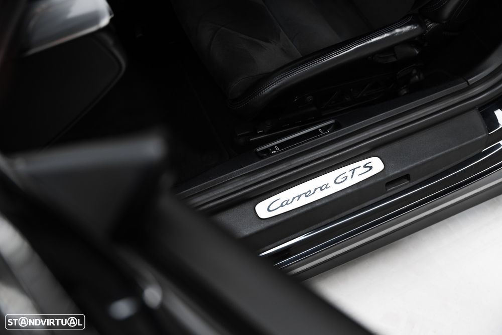 Porsche 911 (991) Carrera 4 GTS - 25
