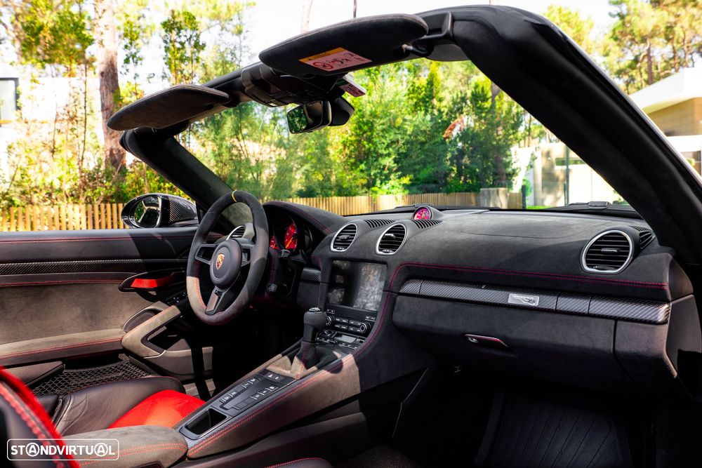 Porsche 718 Spyder RS - 51
