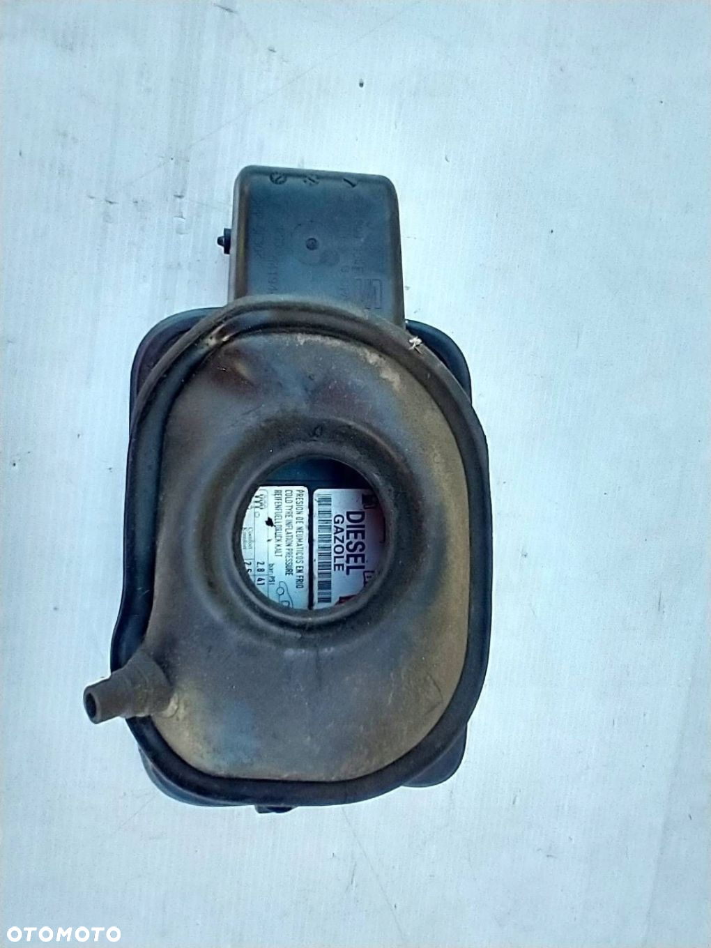 SEAT LEON III 5F KLAPKA WLEWU PALIWA 5F4809905F - 10