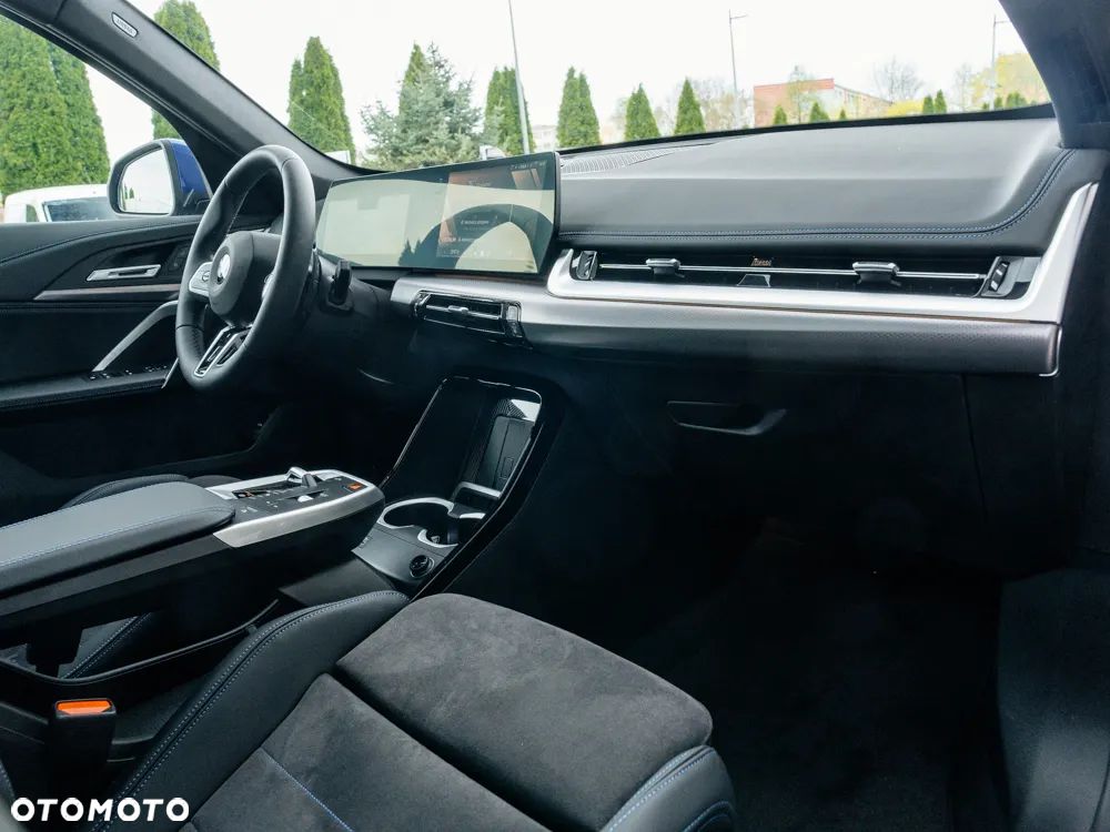 BMW X1 sDrive20i - 9