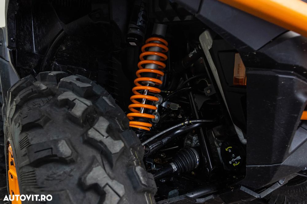 Can-Am Outlander - 9