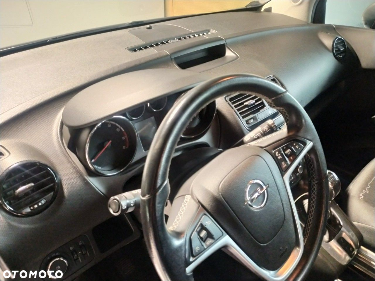 Opel Meriva 1.4 T Enjoy - 11