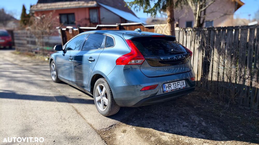 Volvo V40 D2 - 1