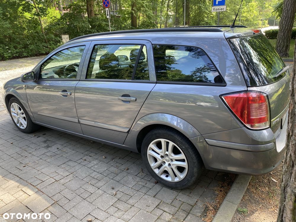 Opel Astra - 4