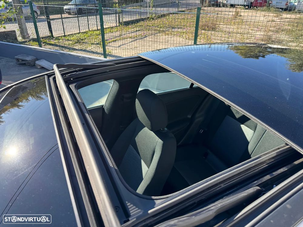 Mercedes-Benz CLA 180 d Shooting Brake 7G-DCT - 17