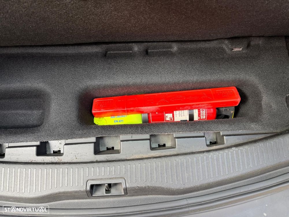 Renault Mégane Sport Tourer - 33