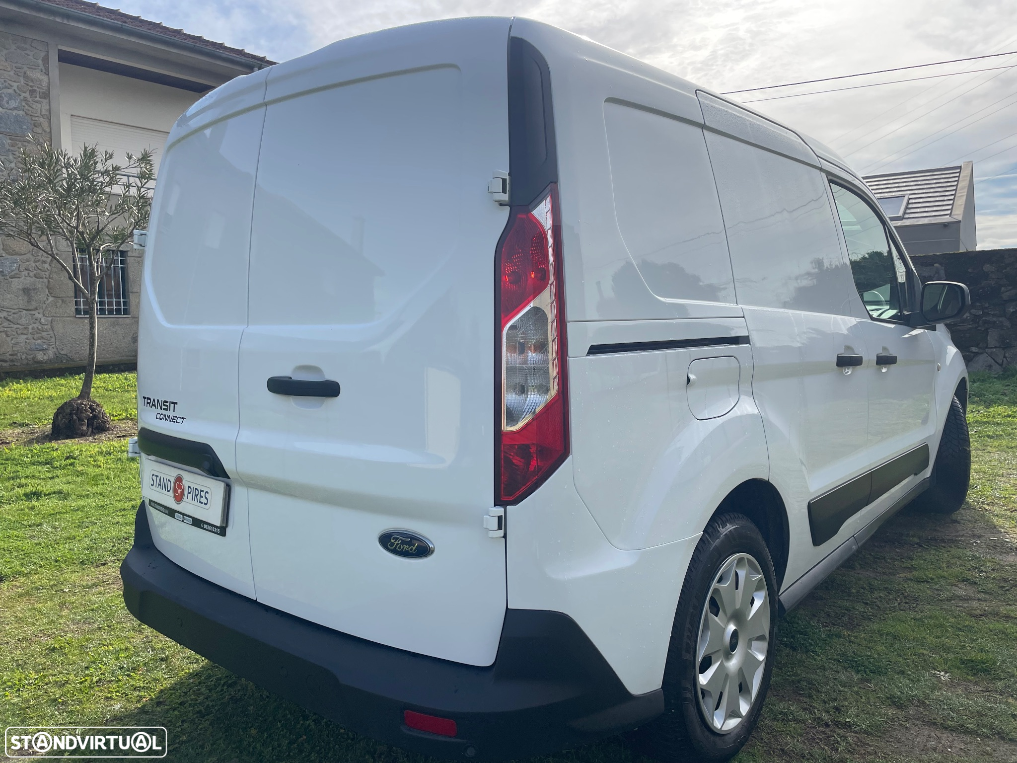 Ford Transit Connect 3 lugares 100 CV - 7