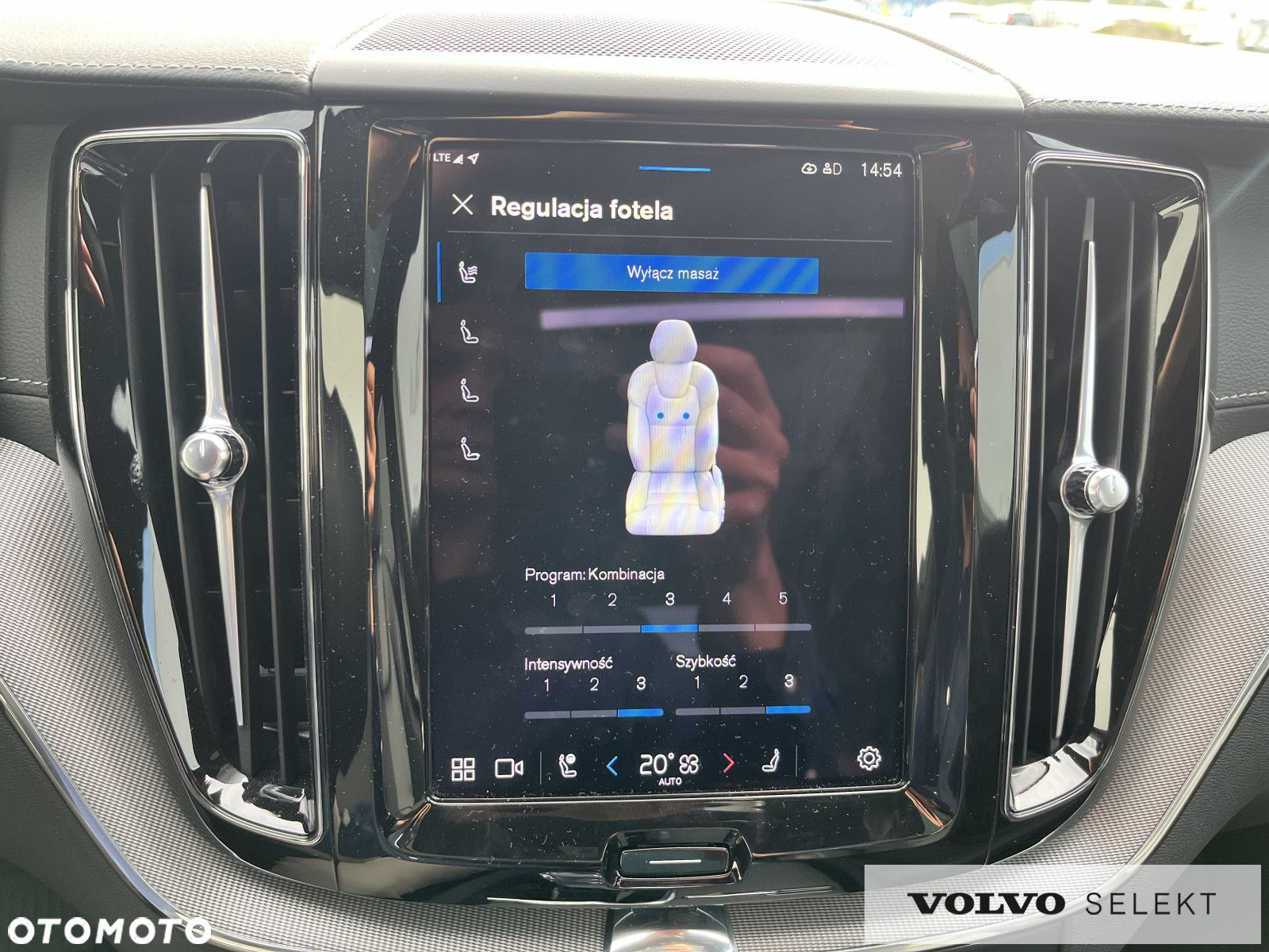 Volvo XC 60 - 25