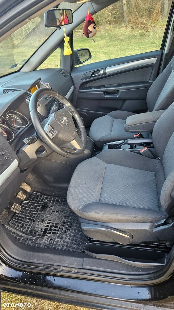 Opel Zafira - 6