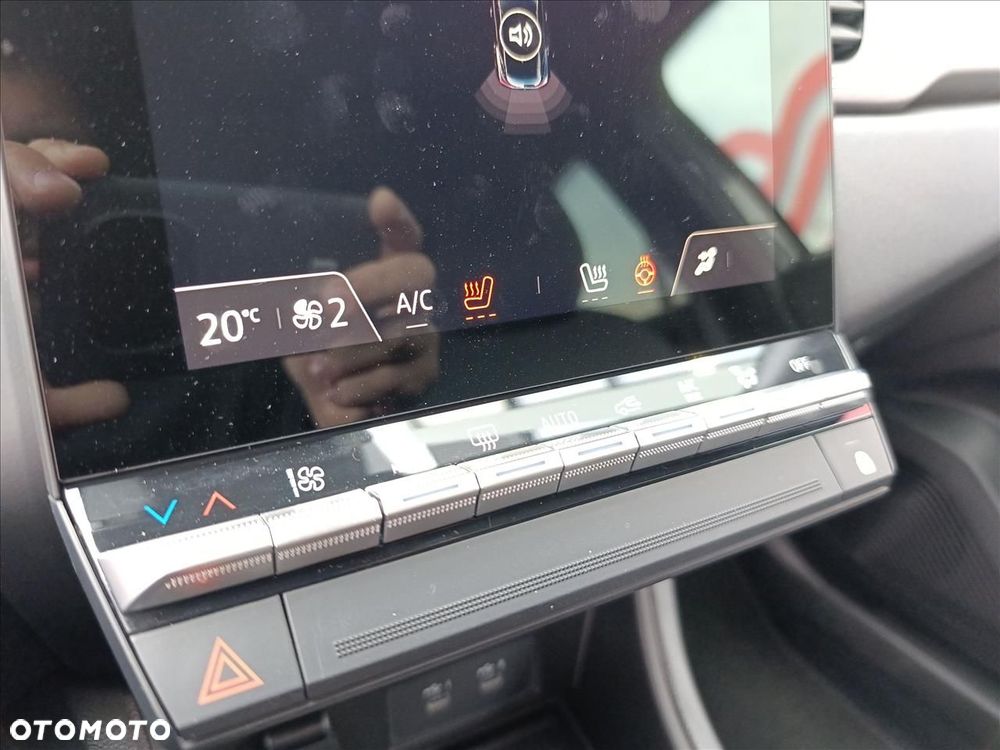 Renault Captur 1.0 TCe Techno - 17