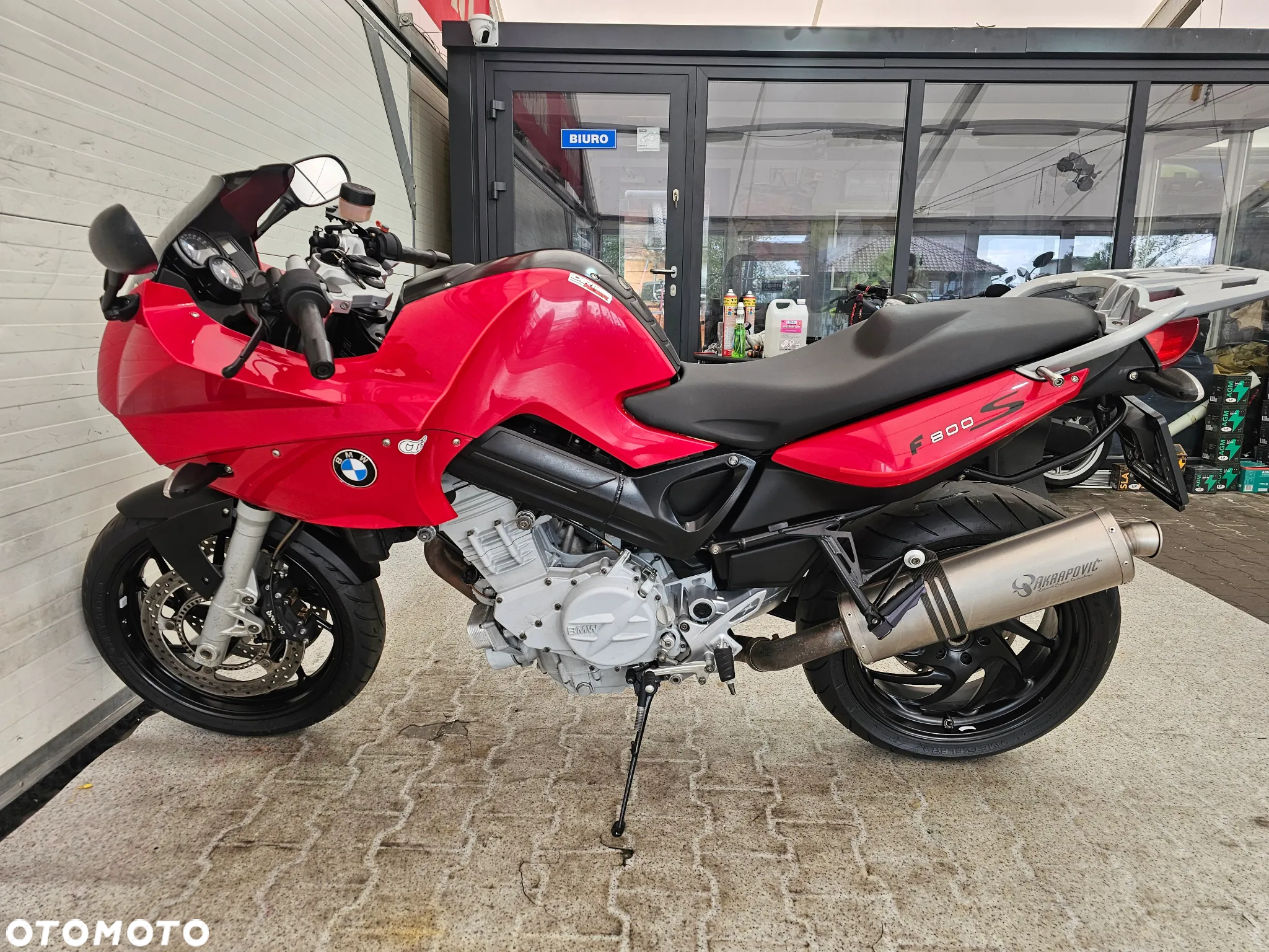 BMW F - 22