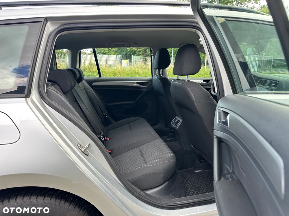 Volkswagen Golf Variant 1.6 TDI SCR Trendline - 22