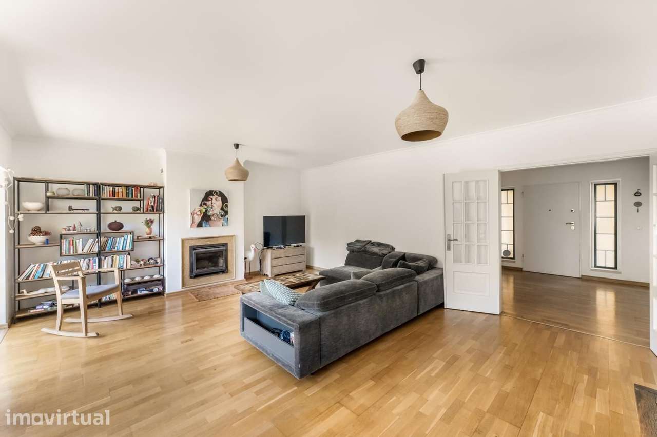 Apartamento T4 com estacionamento, Quinta da Beloura, Sintra - Grande imagem: 3/31