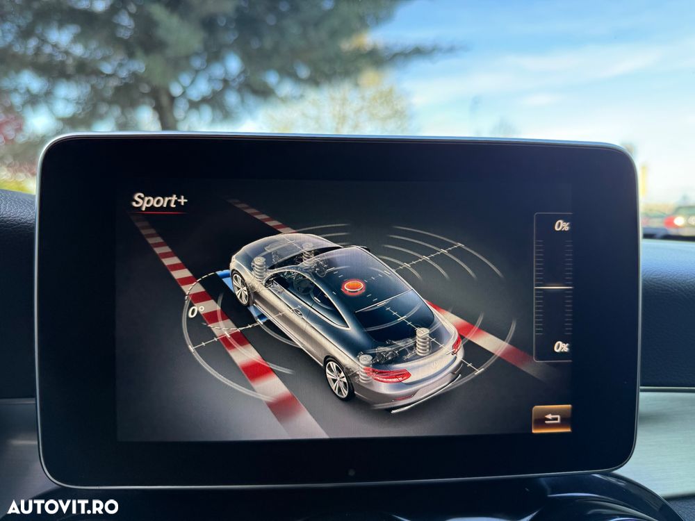 Mercedes-Benz C 220 d 9G-TRONIC AMG Line - 39