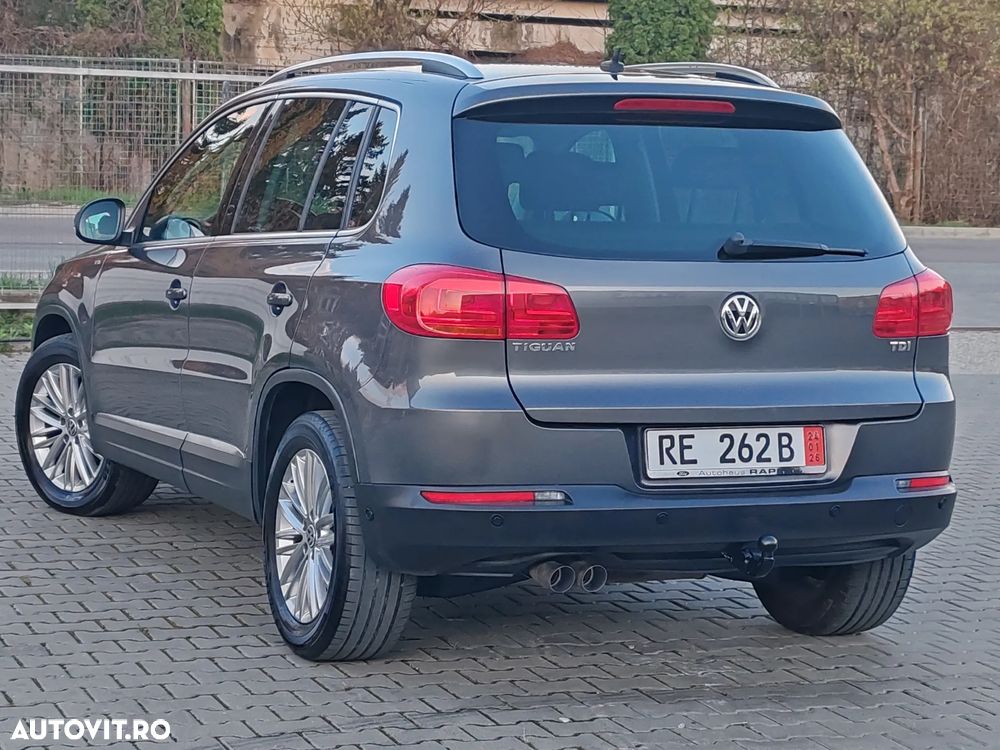 Volkswagen Tiguan 2.0 TDI DPF BlueMotion Technology Cup Sport & Style - 4